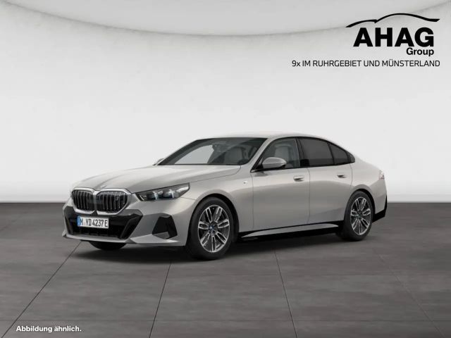 BMW i5 eDrive40 M Sport Driv.Ass.Prof. H/K 360° Sitzbelüf 2025 Elektrisch