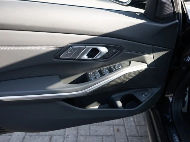 BMW 340