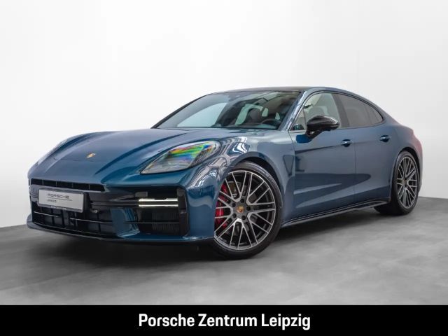 Porsche Panamera GTS Burmester InnoDrive HA-Lenkung 2024 Benzine