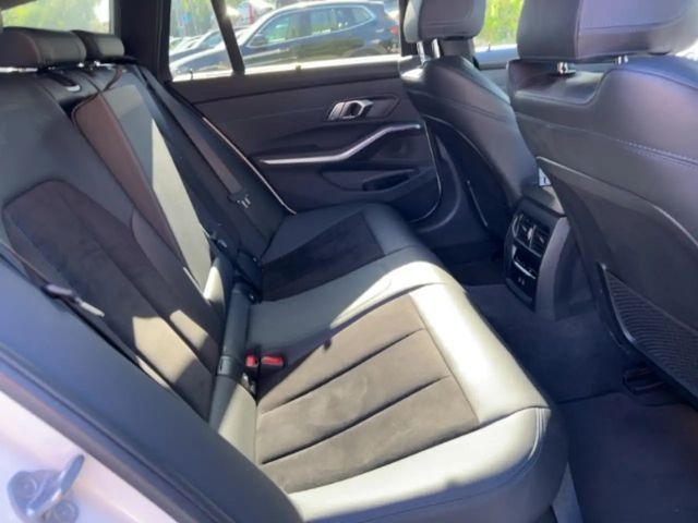BMW 340
