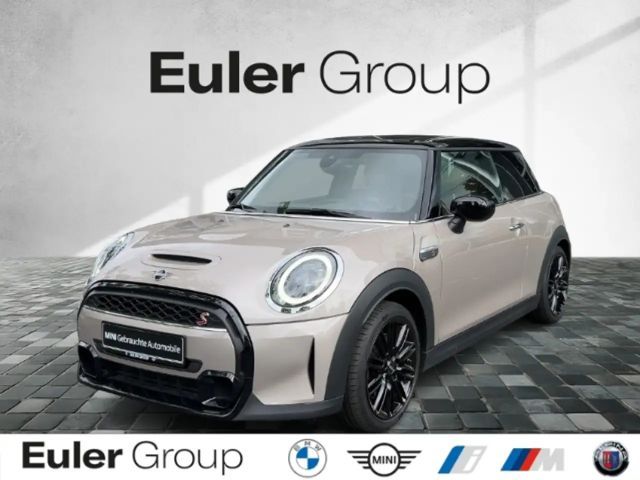 MINI Cooper S 3-Türer Head Up Komfortpaket Lenkradhzg. dig.Cockp 2022 Benzine