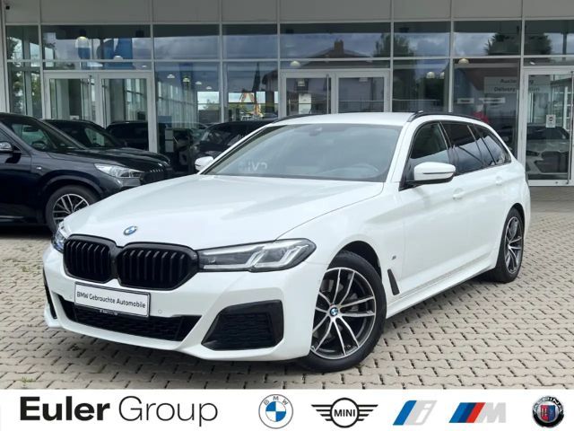 BMW 520 d xDrive A Touring M Sport 18'' StandHZG AHK Leder 2023 Diesel