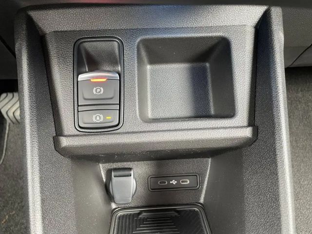 Renault R 4