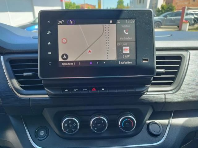 Nissan Primastar