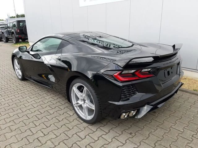 Corvette C8