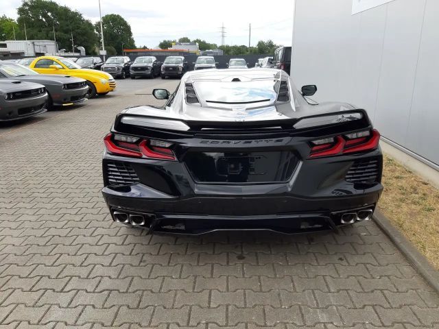 Corvette C8