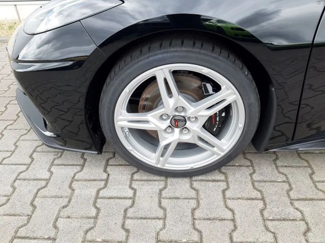 Corvette C8