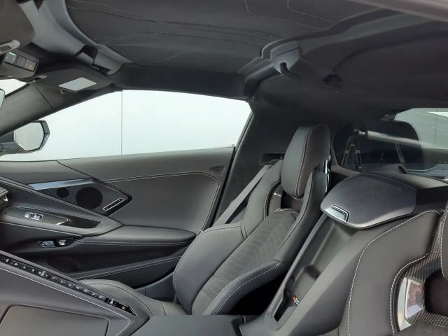 Corvette C8