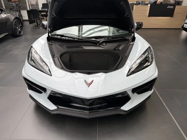 Corvette C8