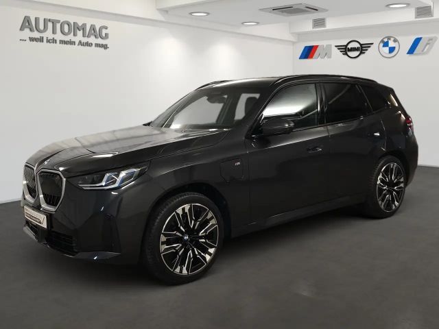 BMW X3 30e xDrive Iconic Glow Exterieurpaket*M Sportpaket 2025 Hybride / Benzine