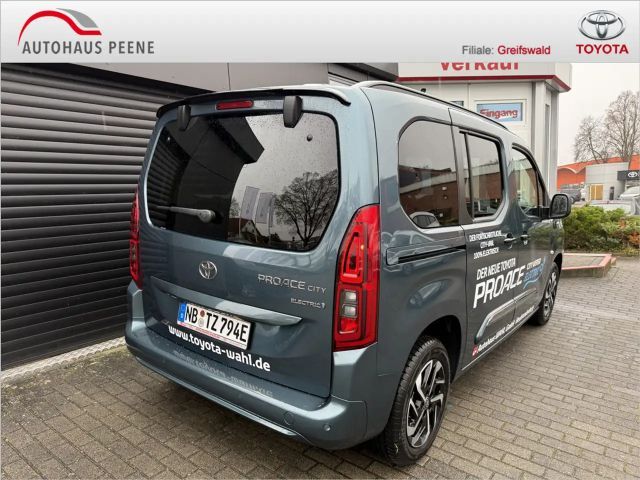 Toyota Proace City