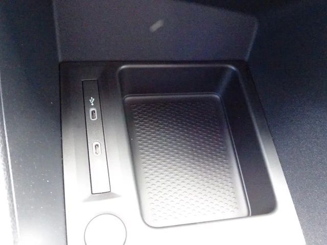 Ford Grand Tourneo