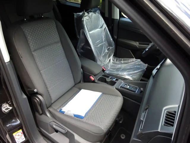 Ford Grand Tourneo