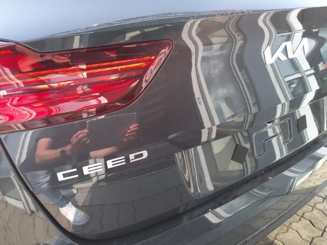 Kia Ceed / cee'd