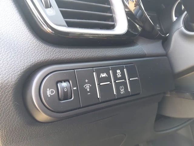 Kia Ceed / cee'd