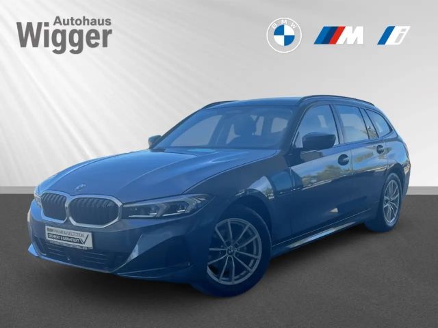 BMW 318 i touring/Navigation/LED/Tempomat/Sitzheizung 2025 Benzine