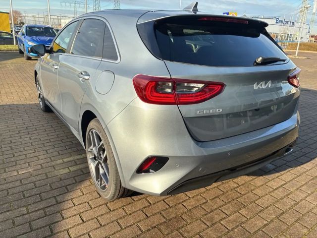 Kia Ceed / cee'd