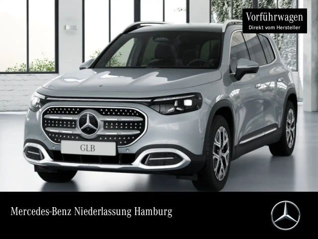 Mercedes-Benz GLB 250 Pano Distr. LED AHK Kamera Spurhalt-Ass 2026 Elektrisch