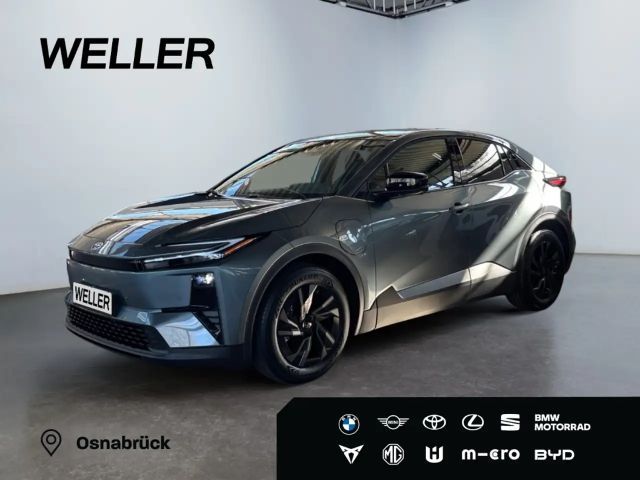 Toyota C-HR+