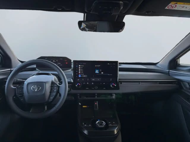 Toyota C-HR+