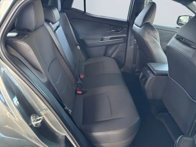 Toyota C-HR+