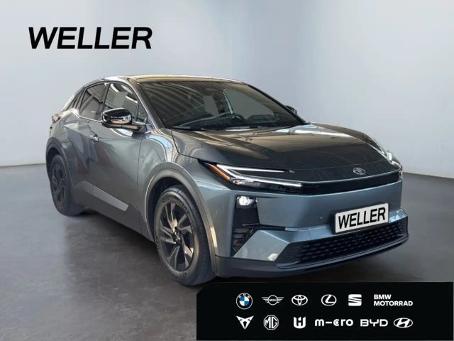 Toyota C-HR+