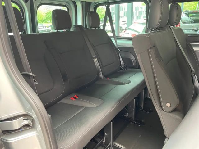 Nissan Primastar