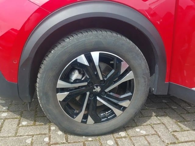 Peugeot e-2008