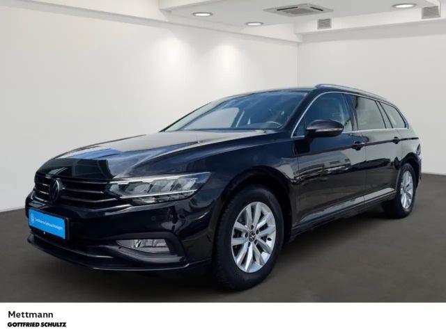 Volkswagen Passat Variant 1.5 TSI Business DSG LED NAVI AHK KAMERA SHZ ALU Z 2023 Benzine