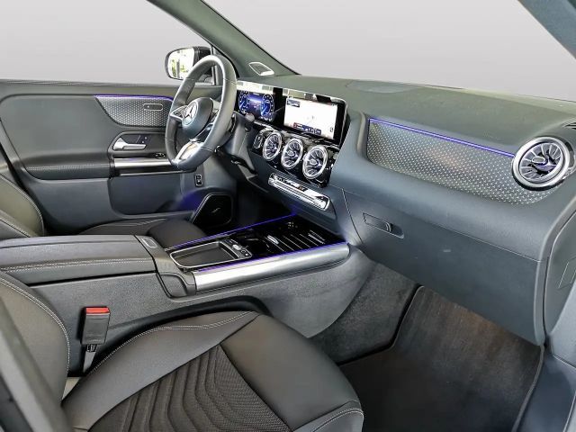 Mercedes-Benz EQA 300
