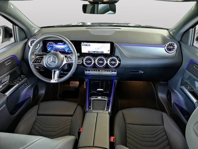 Mercedes-Benz EQA 300