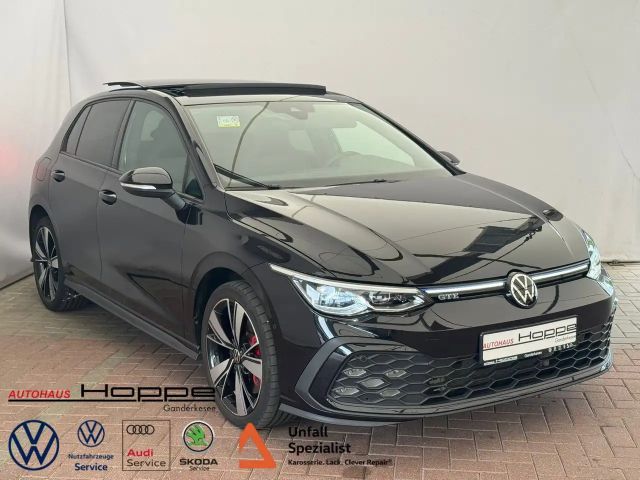 Volkswagen Golf GTE 1.4l eHybrid DSG+AHK+PANO+KAMERA+ACC 2022 Hybride / Benzine