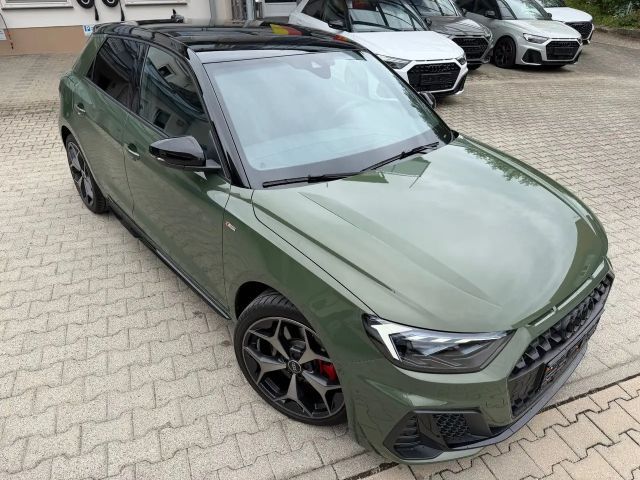 Audi A1 Sportback 40 TFSI S line, S line Plus, VOLL!! 2025 Benzine