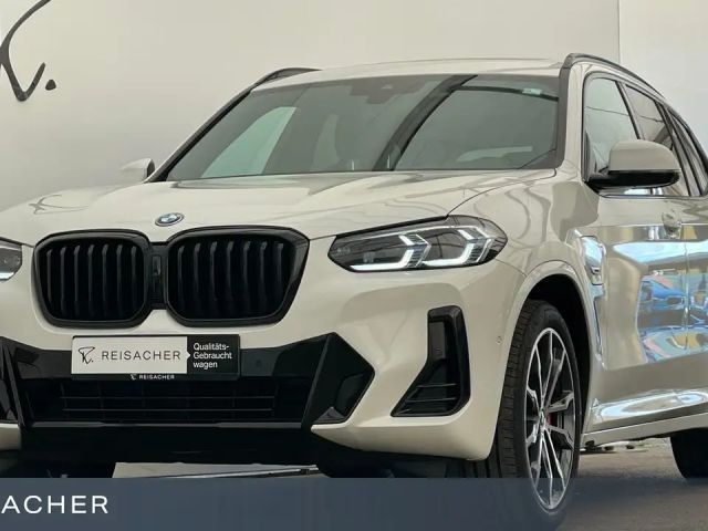 BMW X3 xDrive 30e A M-Sport AHK HUD Pano SHZ  20"LM 2022 Hybride / Benzine