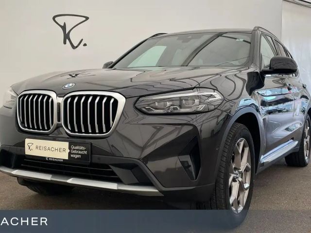 BMW X3 xDrive 30e AHK LCPro RFK PDC LED KlimaA 19"LM 2021 Hybride / Benzine