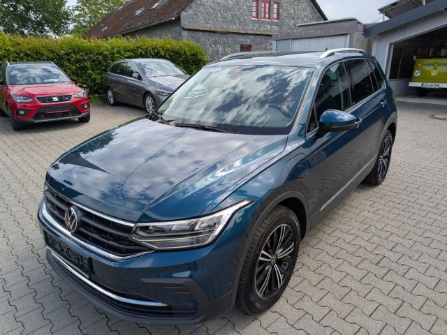 Volkswagen Tiguan Life 1.4 eHybrid DSG Actice*AHK 2023 Hybride / Benzine