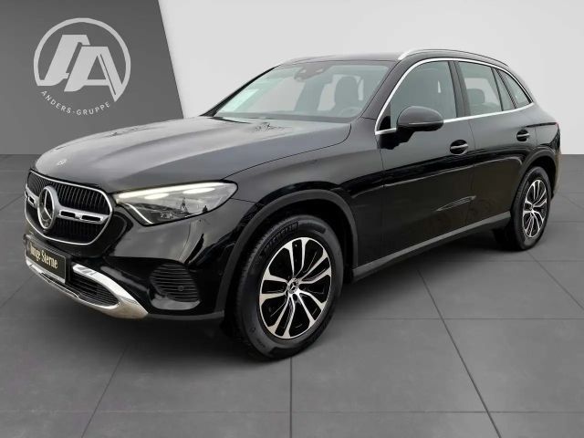 Mercedes-Benz GLC 220 d 4M Avantgarde++DIGITAL+Distr+AHK+Kam 2023 Diesel