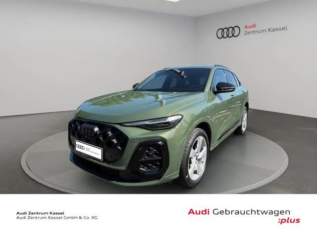 Audi Q5 TFSI S line Matrix AHK tech+ Navi 360° 2025 Benzine