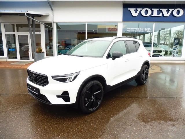 Volvo XC40 B4 Plus Black Edition 2WD 2025 Benzine