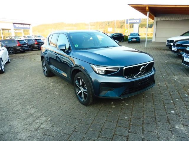 Volvo XC40 B3  2WD 2025 Benzine