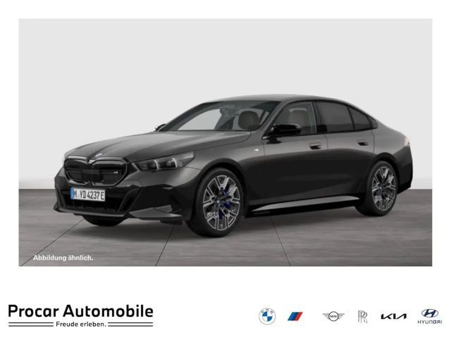BMW i5 M60 xDrive M Sport Pro HUD ACC 360°KAM RFK NAVI 2025 Elektrisch
