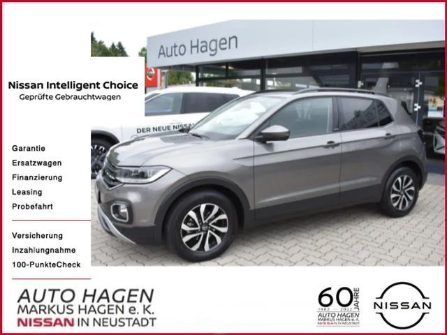 Volkswagen T-Cross Active 8-fach bereift AHK Navi Einparkhi 2021 Benzine
