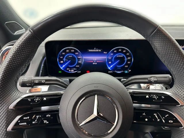 Mercedes-Benz EQB 250