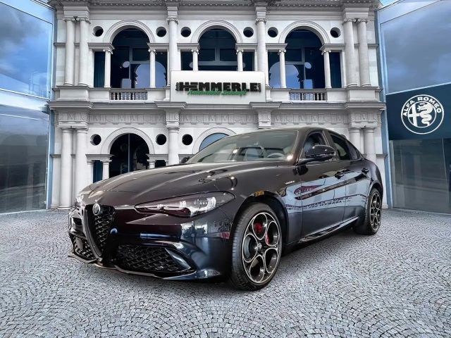 Alfa Romeo Giulia Veloce Q4* TOP Ausstattung 2025 Benzine