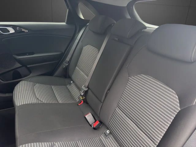 Kia Ceed / cee'd