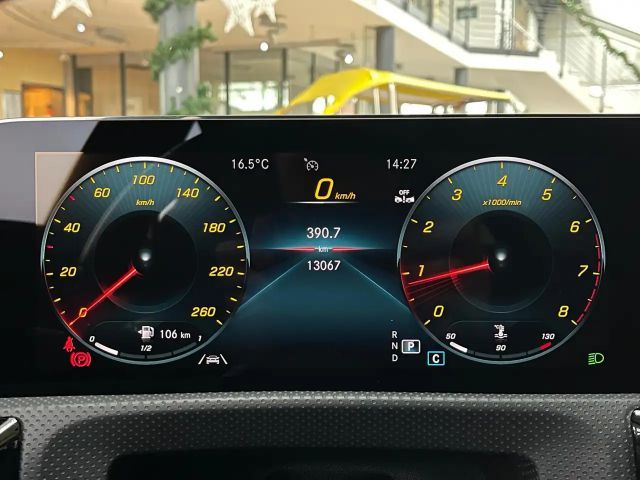 Mercedes-Benz CLA 200