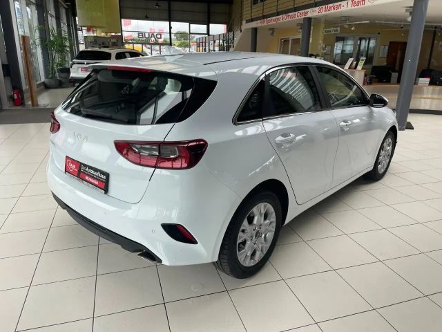 Kia Ceed / cee'd