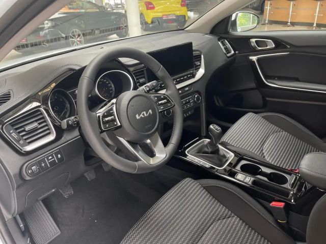 Kia Ceed / cee'd