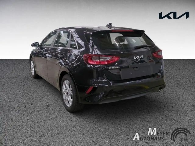 Kia Ceed / cee'd