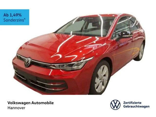 Volkswagen Golf VIII 1.5 TSI eHybrid Goal Navi AHK LED Kame 2025 Hybride / Benzine